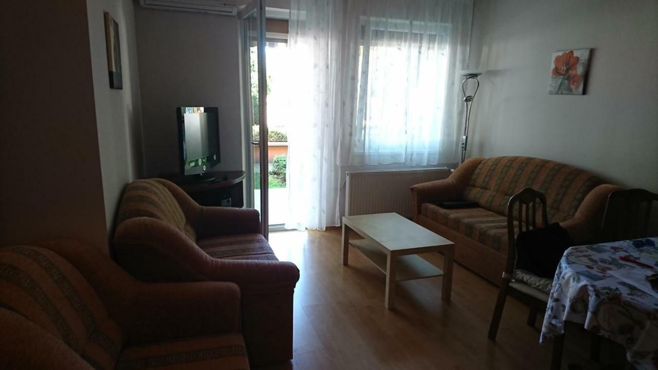 Villa Palazzo Apartments Siofok Exterior photo